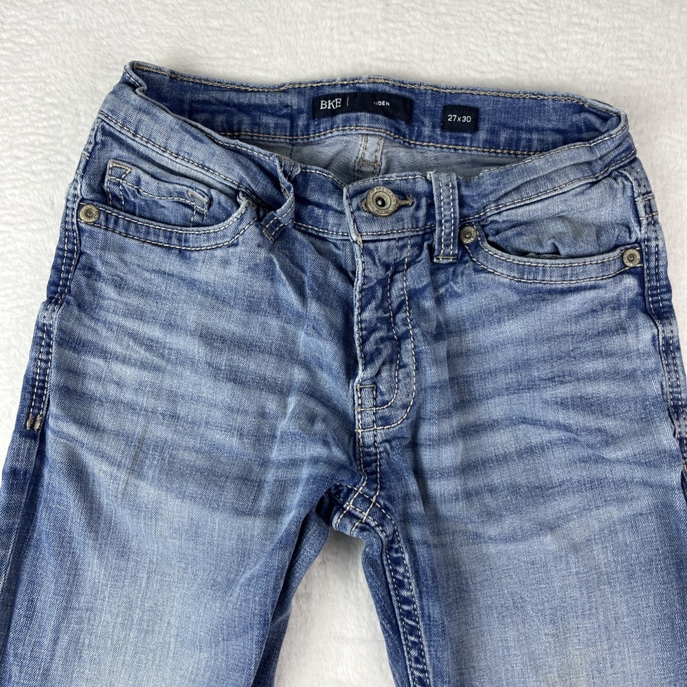 Buckle BKE Jeans Womens 27x30 Blue Denim Light Wash Straight Leg Streetwear